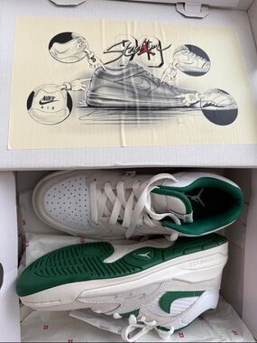 Jordan stadium 90gs Sneakers in White & Green